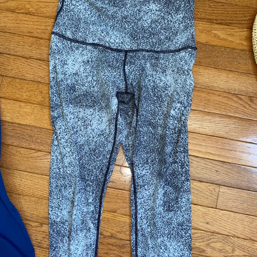 LuLulemon cropped leggings